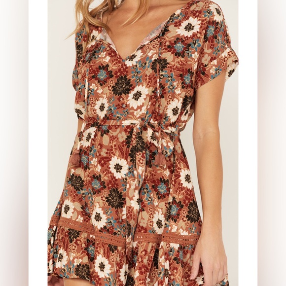 ✨ Shyanne Floral Boho Mini Dress - Western Fashion - Picture 4 of 10